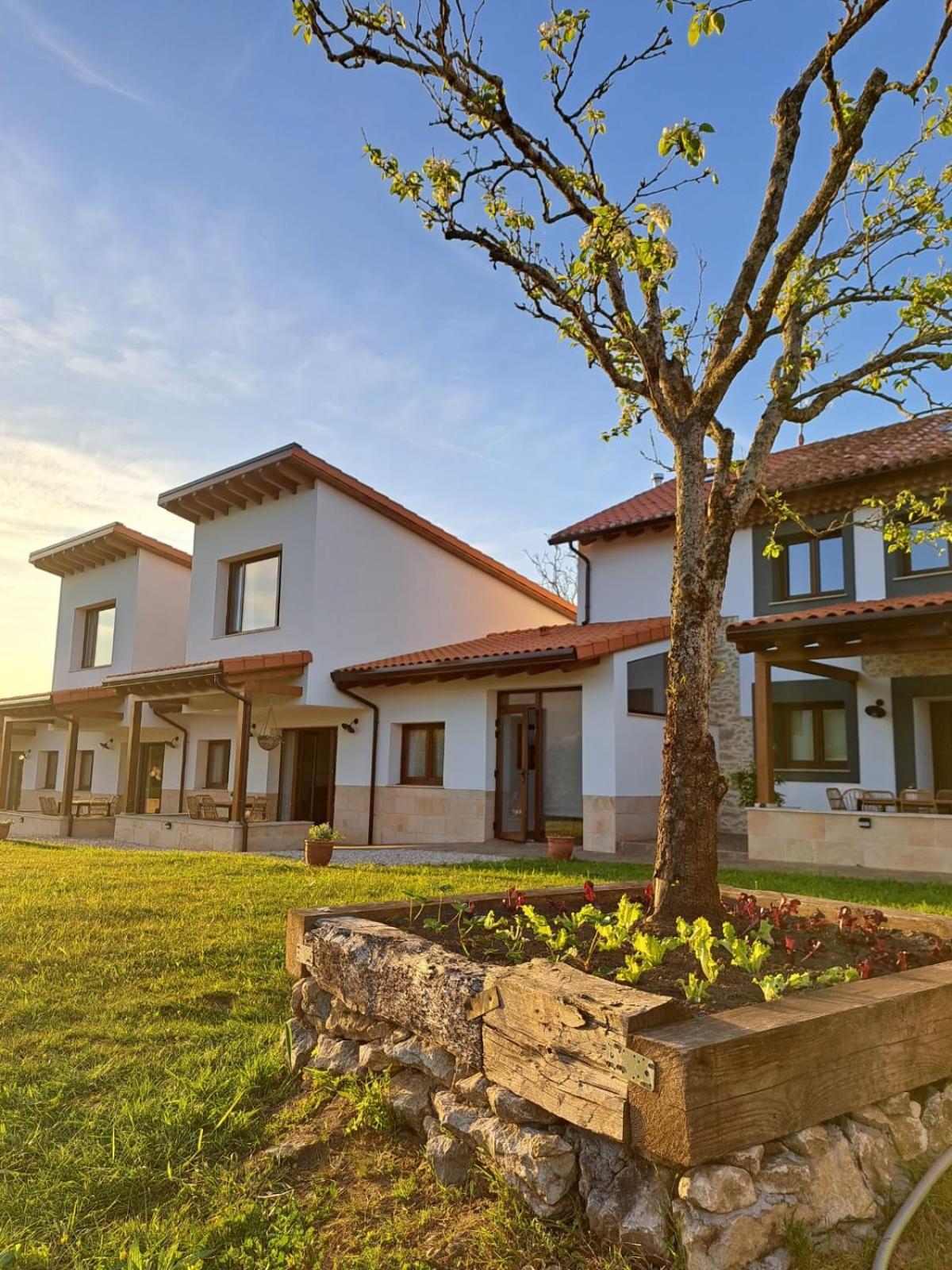 Terradeva Apartamentos Colombres Kültér fotó